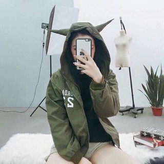 Áo khoác hai sừng 23