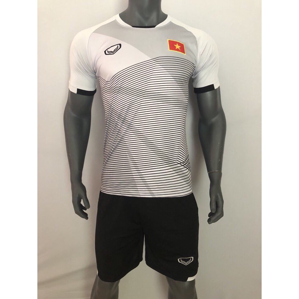 ️⚽ Bộ Quần áo bóng đá đội tuyển Việt Nam ⚽