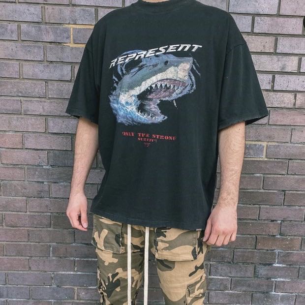 Áo thun Represent SS21 Vintage T-shirt màu đen bản cao cấp, Áo tee REPRESENT chất liệu cotton in hình form rộng oversize