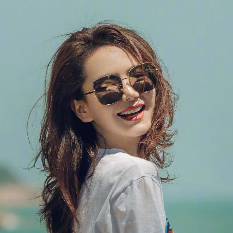 Kính mát nam nữ mắt vuông màu sắc đa dạng chống bức xạ phong cách trẻ trung sành điệu cực sang chảnh