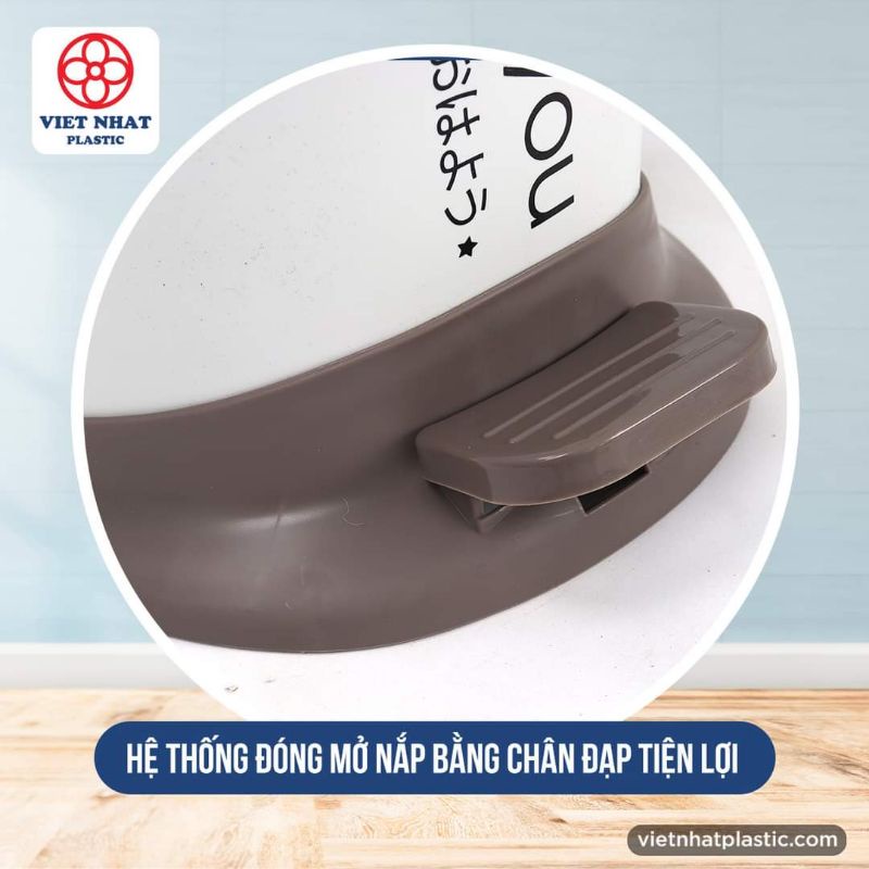 Bật rác lượn cao cấp AHAYOU kiểu nhật 8029