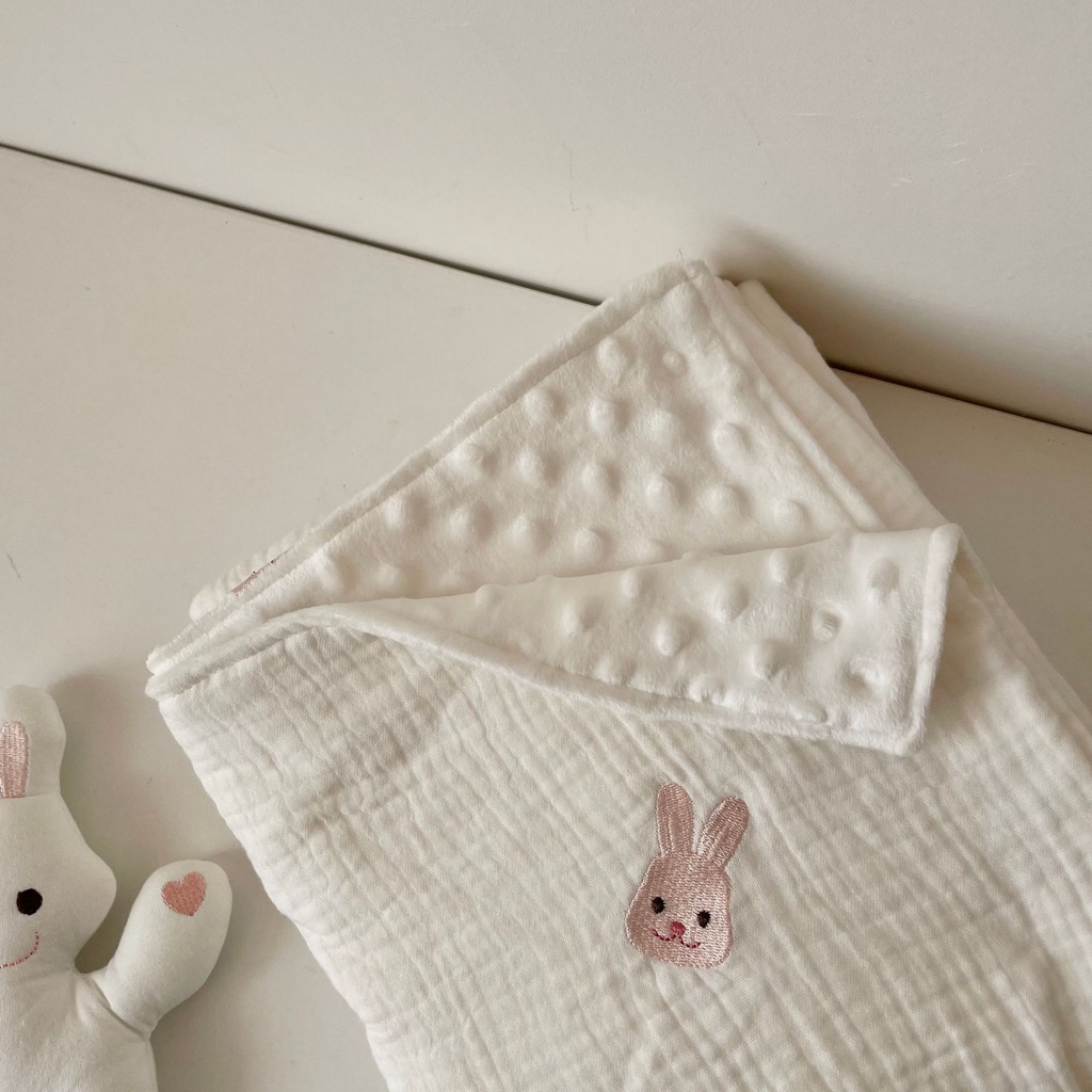 Chăn mềm thoáng khí thêu họa tiết hoạt hình dễ thương thích hợp cho bé