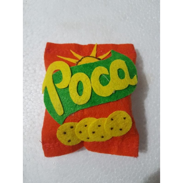 Các loại bánh mô hình làm bằng vải dạ nhồi bông dành cho trẻ và đồ dùng mầm non