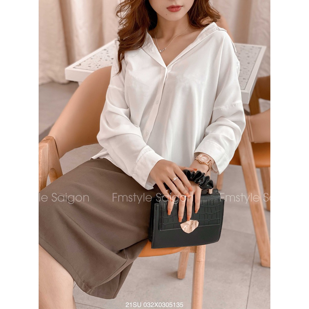 [Mã FATHANG5 giảm 10K đơn 50K] Áo sơ mi tay dài cổ bẻ trơn ulzzang thời trang nữ Fmstyle Saigon 21SU042X2201