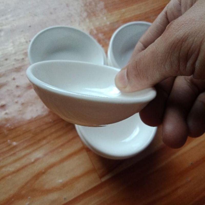 Đĩa đựng muối sứ