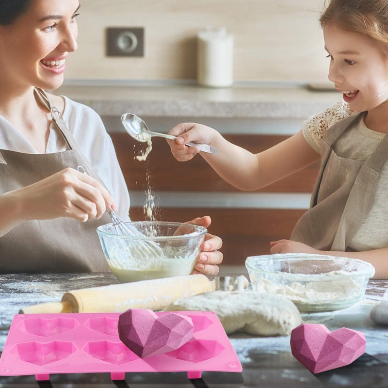 Khuôn Silicone Làm Bánh Tạo Hình Trái Tim 3D Độc Đáo Tiện Dụng Cho Mẹ/ Love 6