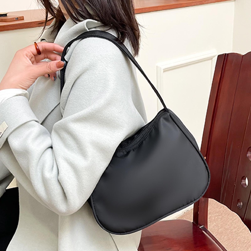 Túi Đeo Vai / Kẹp Nách Sức Chứa Lớn Thiết Thực Dành Cho Bạn Nữ