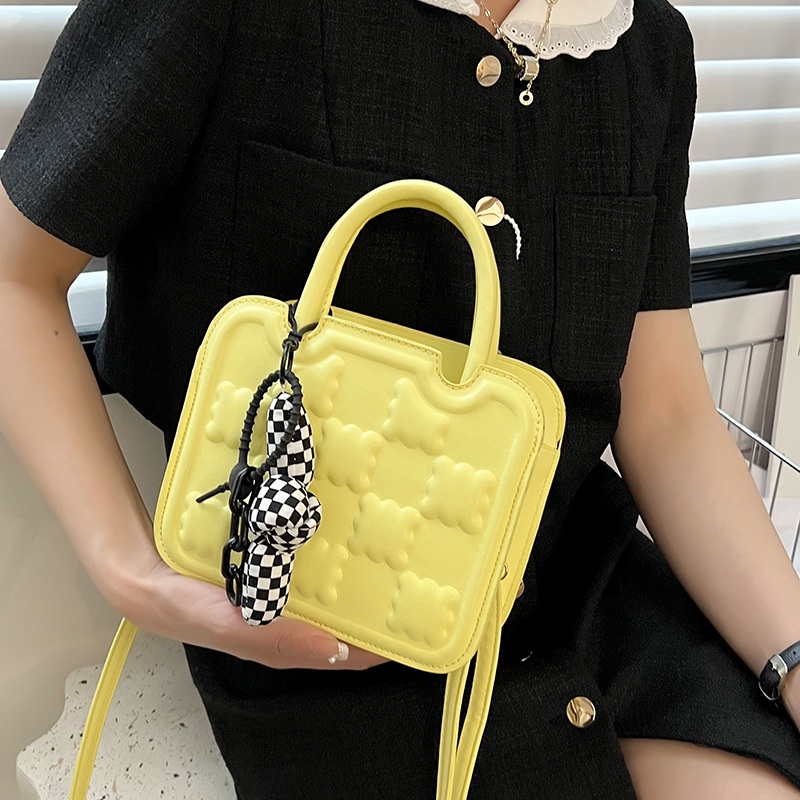 Túi Xách Đeo Vai Phối Khăn Lụa Đính Nơ Thời Trang Mùa Hè 2022