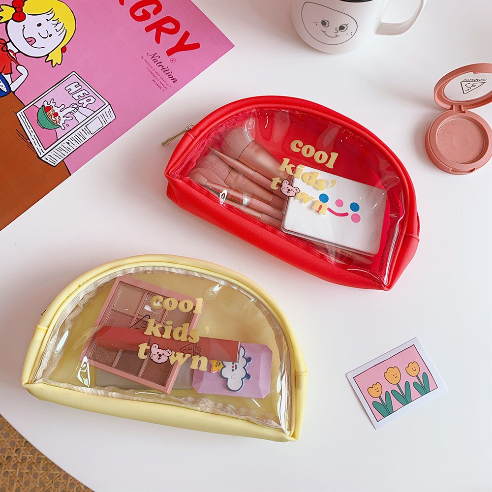 Hộp Bút Túi Makeup Pouch Nhựa Dẻo Trong Jelly 2 Màu Cool Kids Town