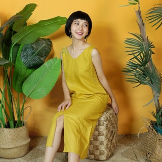 Váy sát nách cổ tim thêu