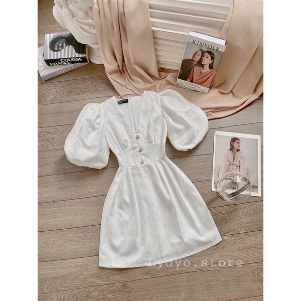 Váy gấm hoạ tiết chìm tay bồng | BigBuy360 - bigbuy360.vn