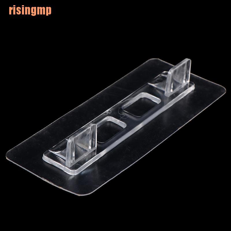 1 Móc Gắn Tường Tiện Dụng