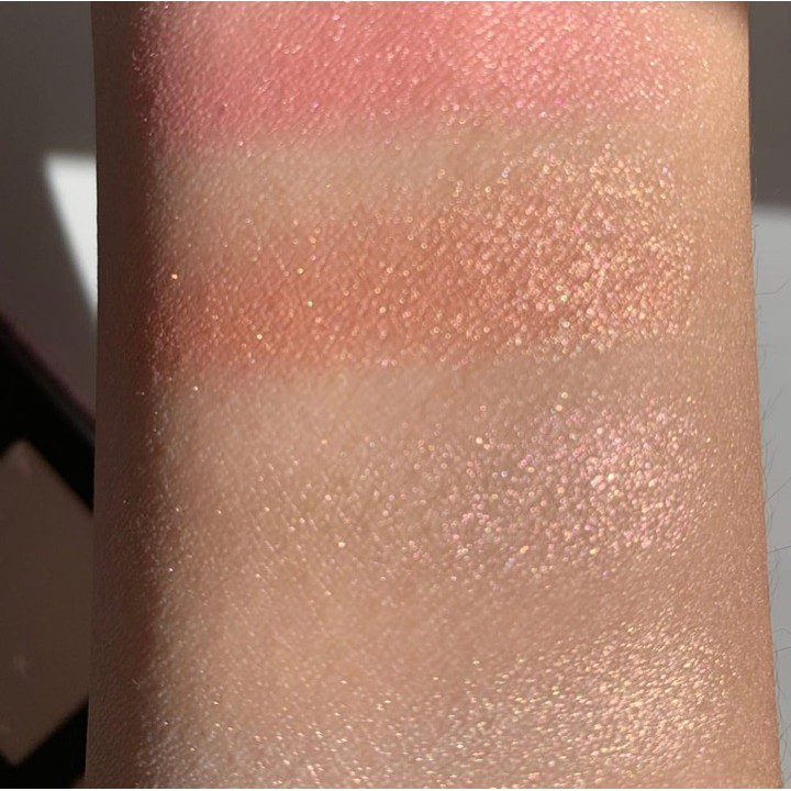 BẢNG PHẤN TẠO KHỐI, MÁ HỒNG, HIGHLIGHT MAC - STAR STARRING DIPPED FACE COMPACT LIGHT