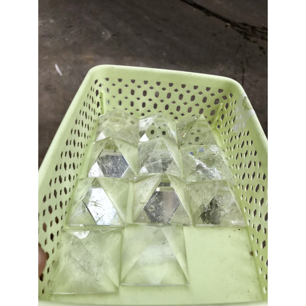 KIM TỰ THÁP THACH ANH TRẮNG TRONG | BigBuy360 - bigbuy360.vn