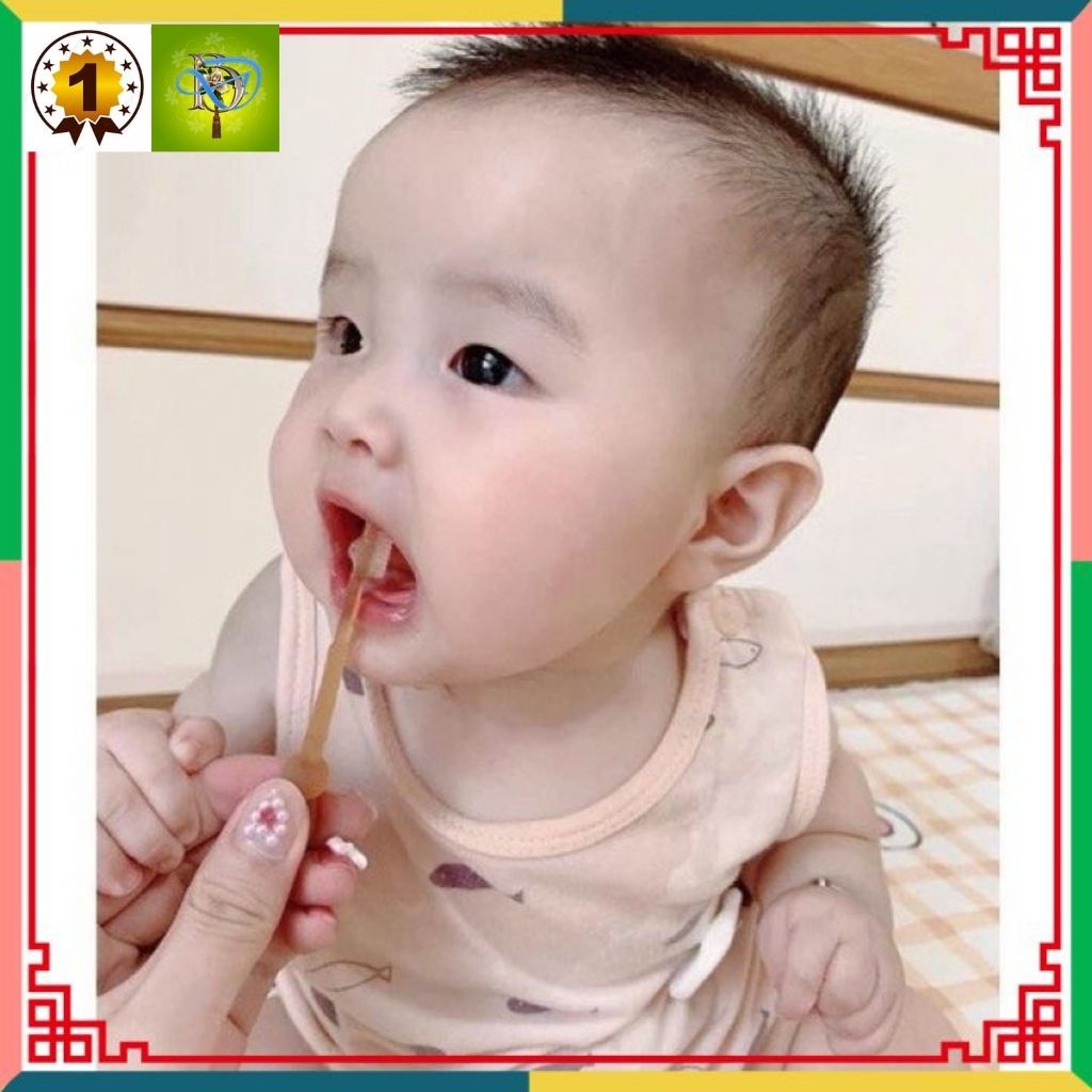 Bộ bàn chải,rơ lưỡi silicon Nhật Bản mềm chống tưa lưỡi nấm lưỡi  cho bé 0-2 tuổi.