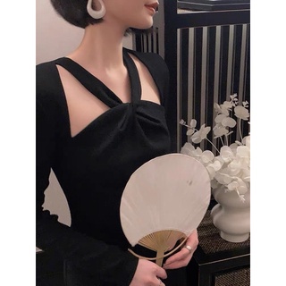 Đầm xoè dáng dài đan dây cổ thanh lịch