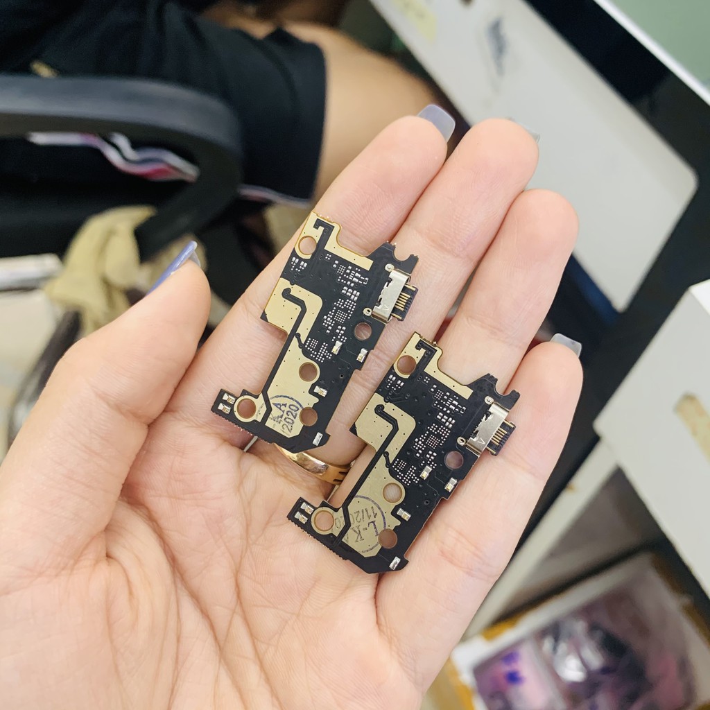 Cụm sạc / Cụm chân sạc Xiaomi Mi 8 chính hãng , bảo hành lỗi