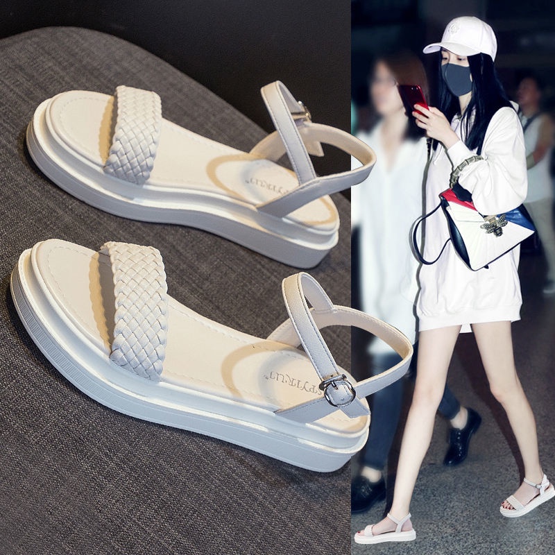 Giày Sandal Đế Dày Thời Trang Năng Động Cho Nữ Sinh