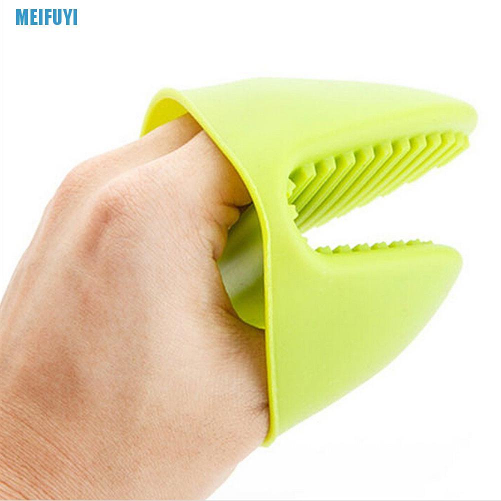 Găng tay silicone cách nhiệt 439v thiết kế tiện dụng cho nhà bếp