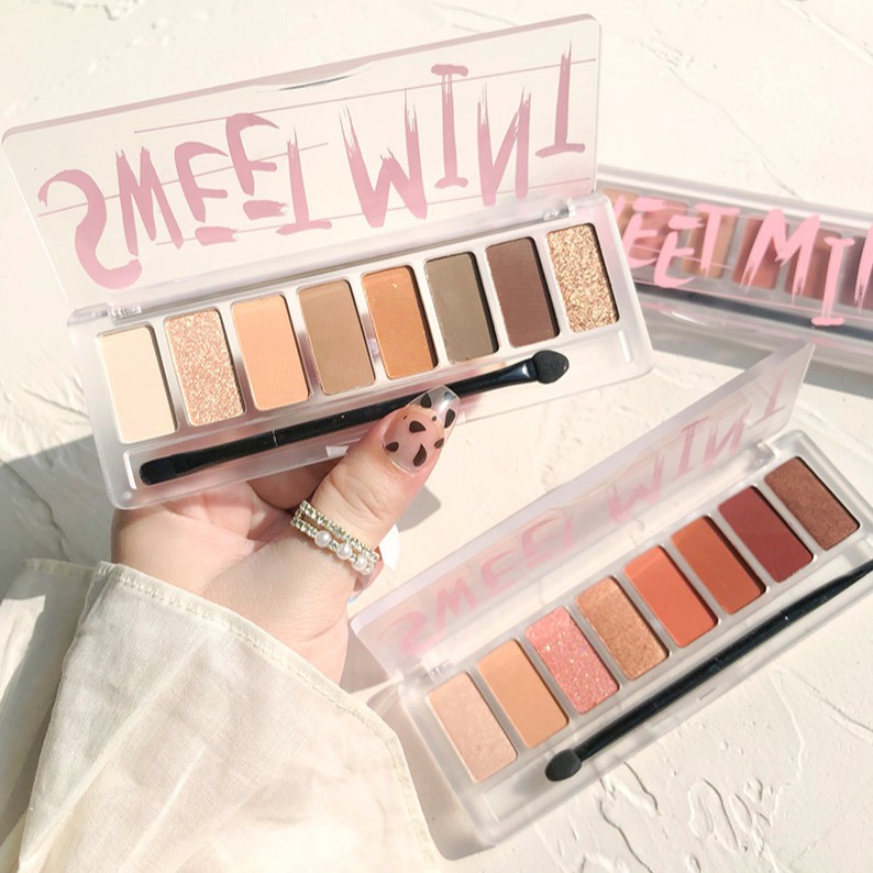 Bảng Phấn Mắt Sweet Mint 8 Ô Graffiti Vỏ Nhám Mờ Cao Cấp Tặng Kèm Cọ 2 Đầu | BigBuy360 - bigbuy360.vn