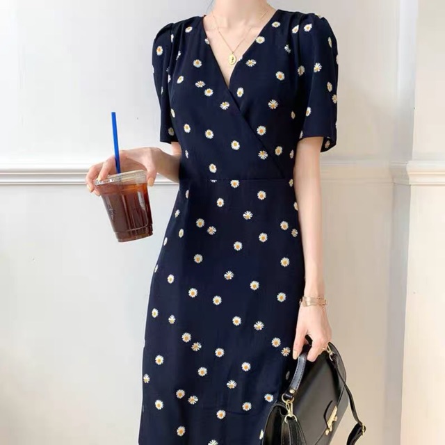 Váy cổ chéo dáng dài qua gối hoạ tiết cúc hoạ mi Ulzzang style🌸 VKE8029 Hàng Quảng Châu | BigBuy360 - bigbuy360.vn