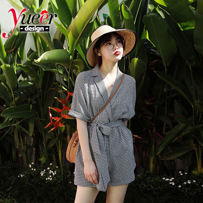 Bộ áo liền quần ngắn kẻ sọc ca rô ôm eo thời trang mùa hè | BigBuy360 - bigbuy360.vn