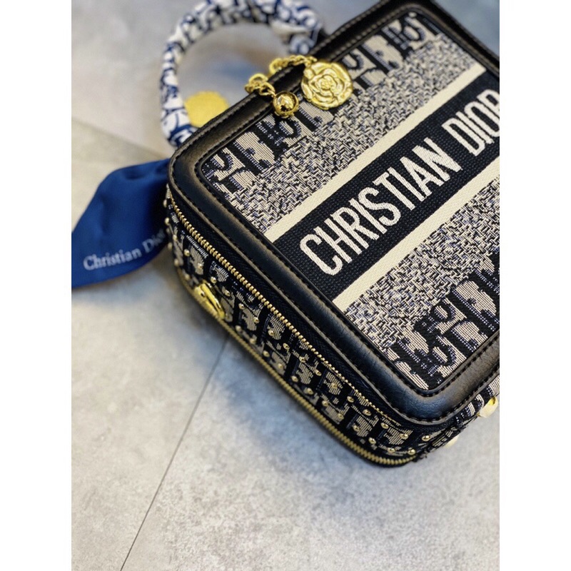 Túi xách Dio có hộp