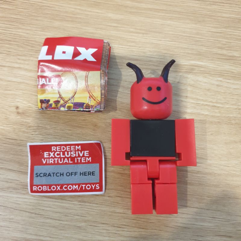 Đồ chơi roblox không hộp