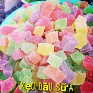 Kẹo dâu sữa đặc sản Đà Lạt