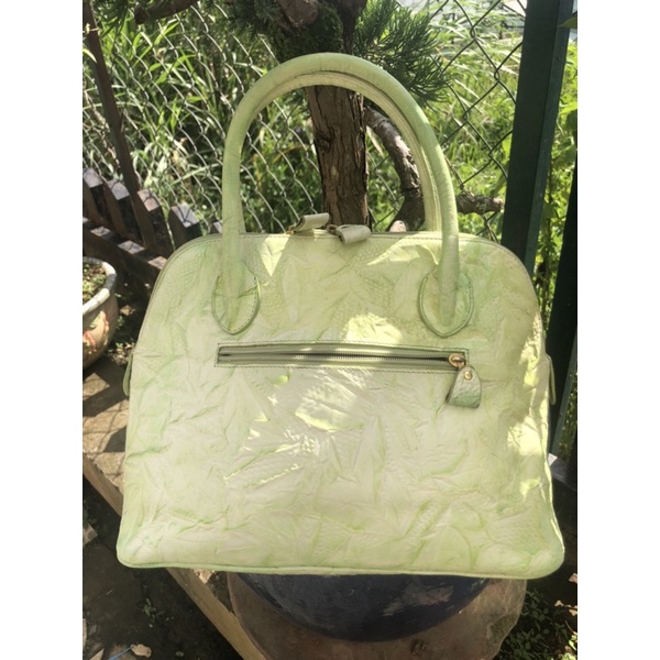 Túi da độc lạ hàng si tuyển