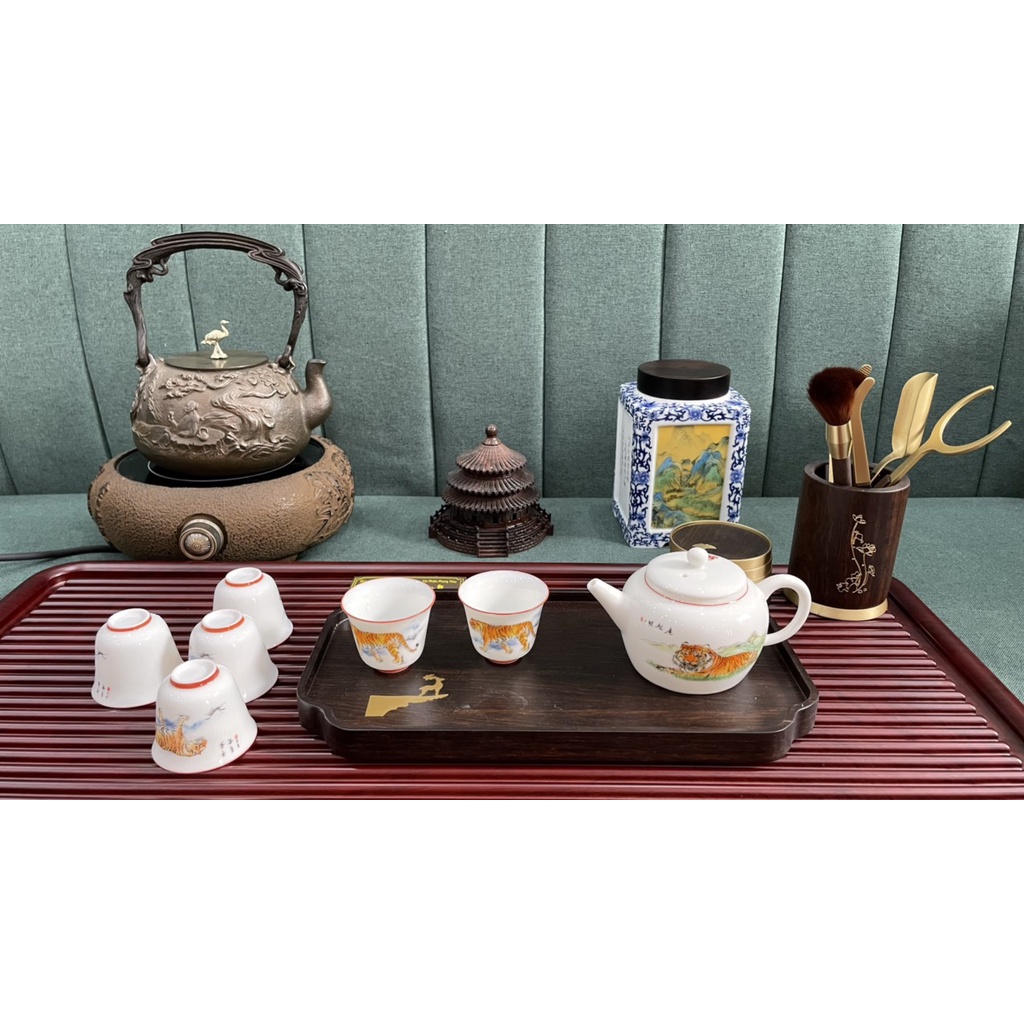 Bộ ấm trà Bạch Định - mẫu Nhâm Dần