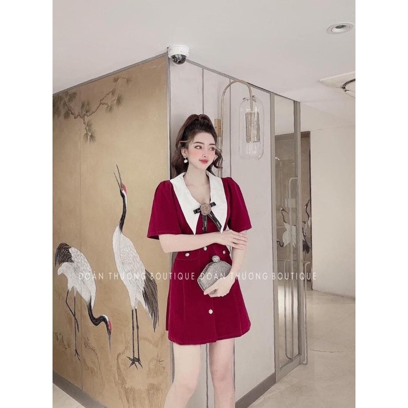 Đầm nhung cổ trắng