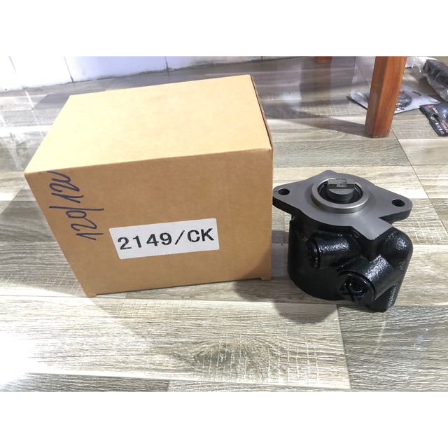 Sản phẩm gia đình làm: Bơm trợ lực lái 120/120 ren 18/27 nâu mộc