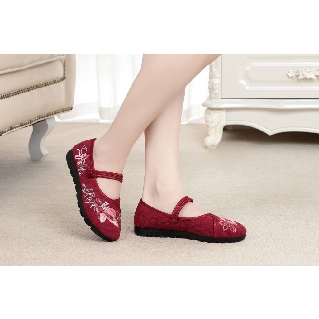 Giày Vải Đế Mềm Thêu Họa Tiết Phong Cách Trung Hoa Cho Nữ
