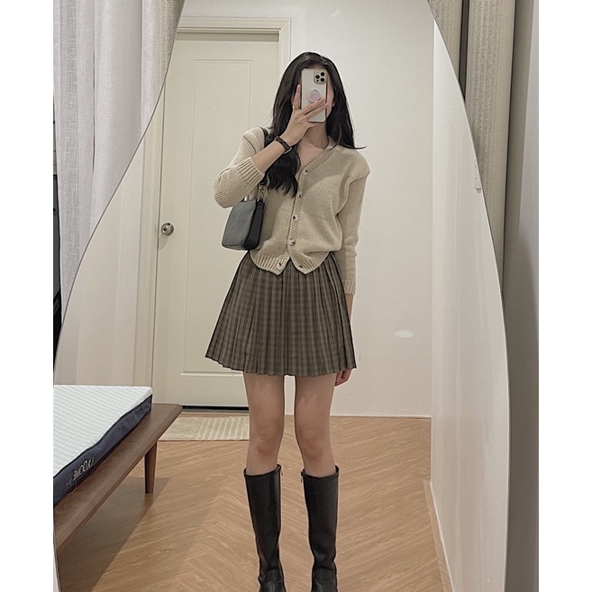 Cardigan basic cổ V 996 | BigBuy360 - bigbuy360.vn