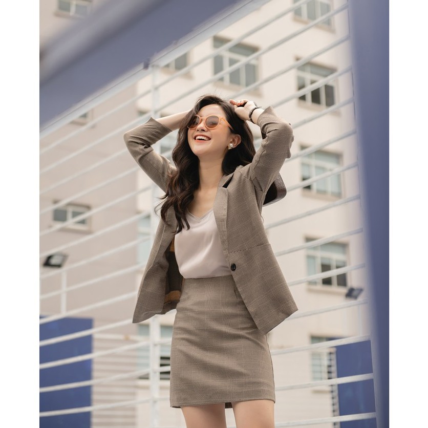 Set vest Rosssi cá tính xinh đẹp (màu kẻ nâu tây mới cực xinh)