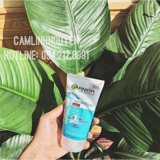 Sữa rửa mặt Garnier Hautklar 3 trong 1