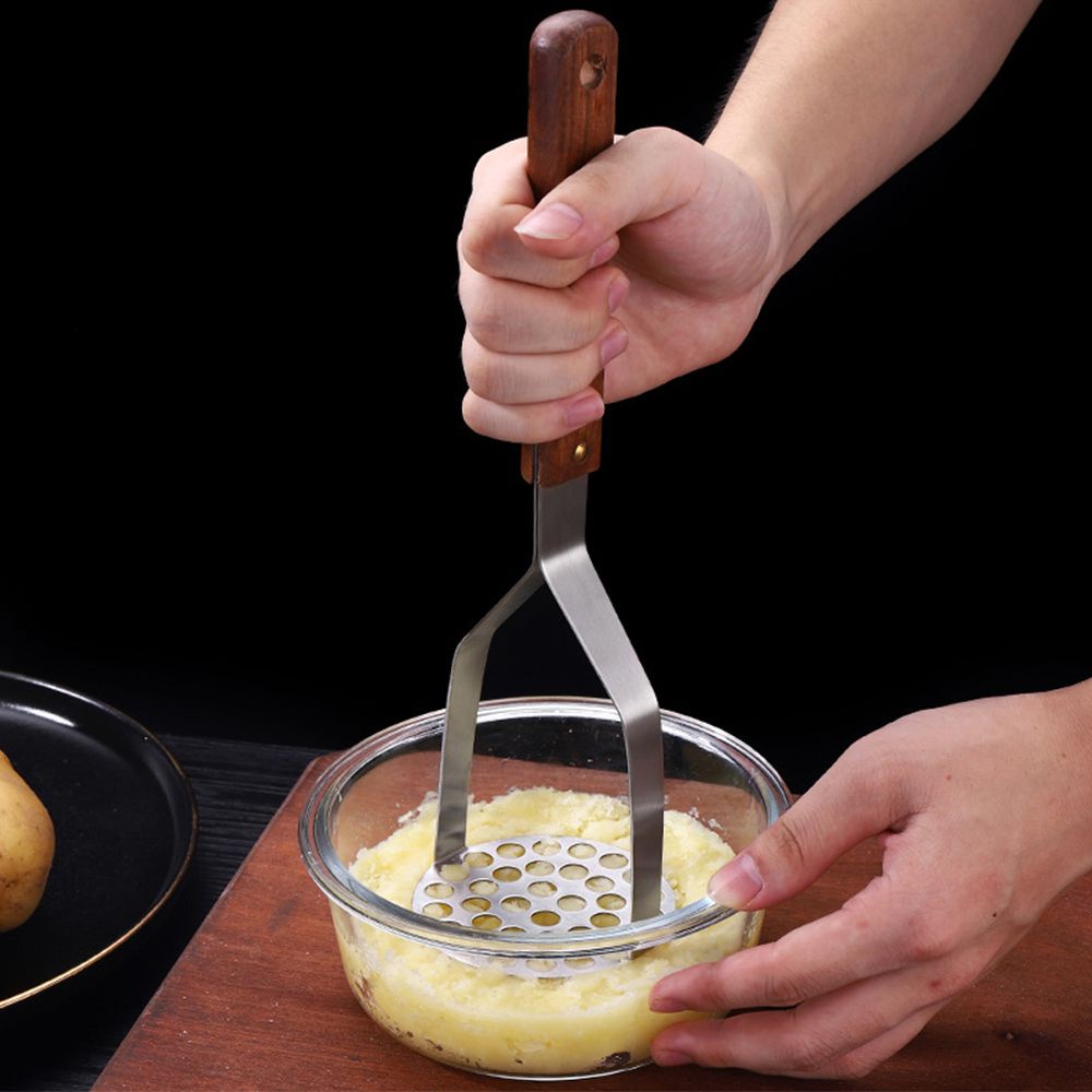 Dụng cụ nghiền khoai tây bằng thép không gỉ tay cầm gỗ