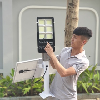 ĐÈN NĂNG LƯỢNG MẶT TRỜI BC300W