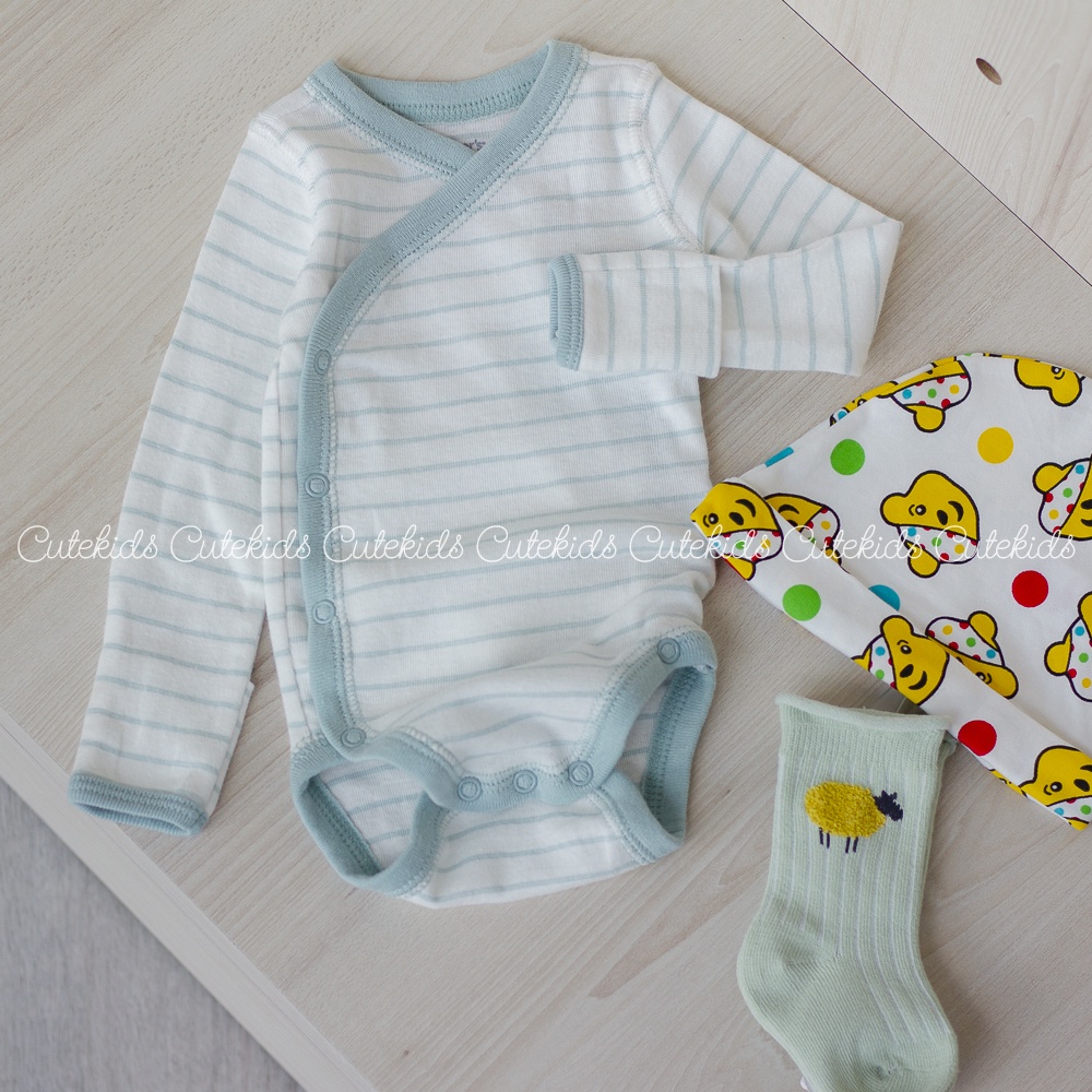 Bộ liền thân tay dài vạt chéo Carters