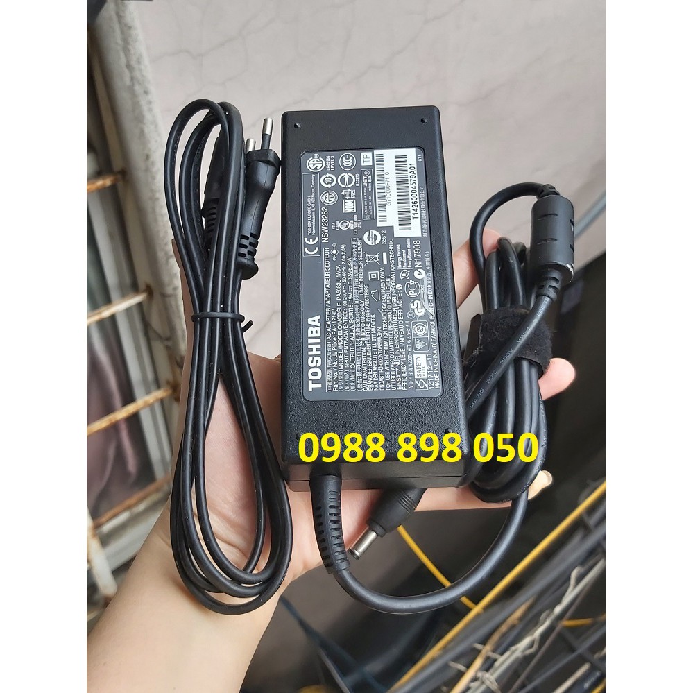 dây nguồn Toshiba 19V 6.32A chính hãng