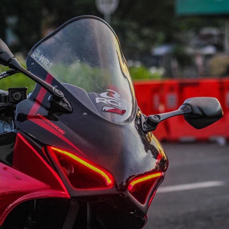 KÍNH CHẮN GIÓ GSX150 siêu đẹp  r gsx150r