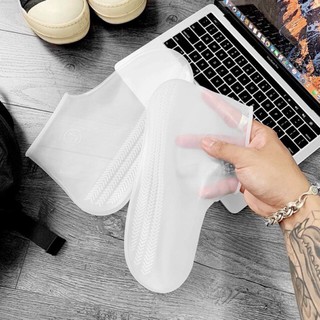 Bọc giày khi đi mưa bằng silicon siêu dai màu trắng, xanh