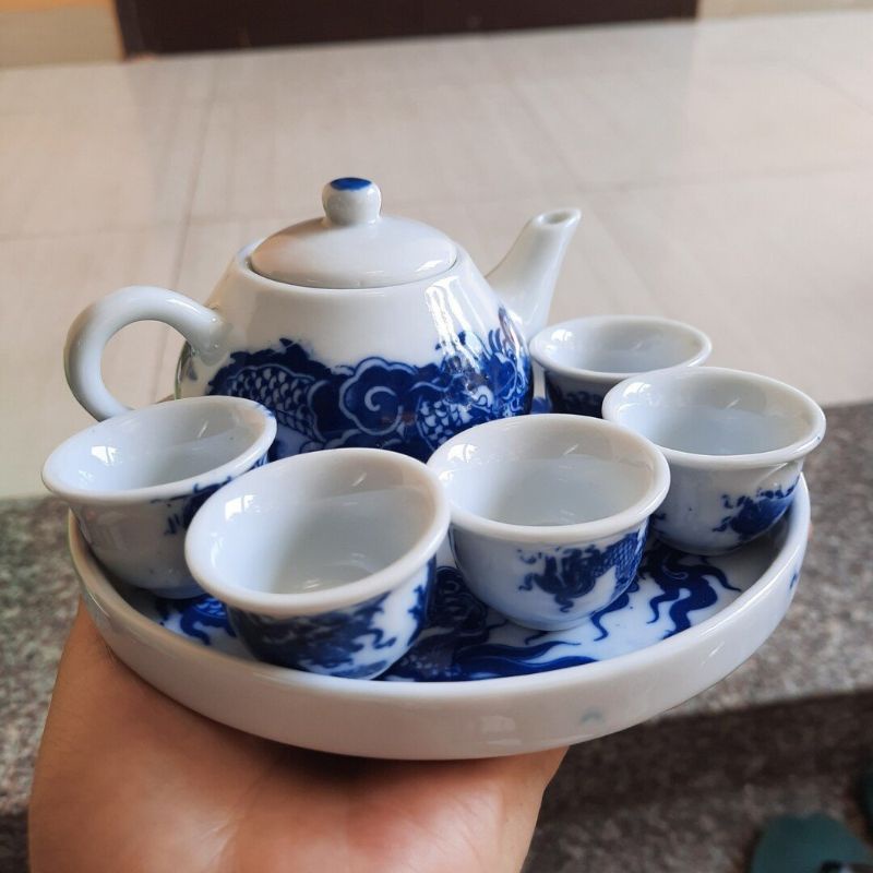 Bộ ấm chén thờ cúng mini.Hàng sứ Bát Tràng.