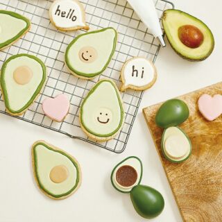 Son dưỡng bơ [SKINFOOD]