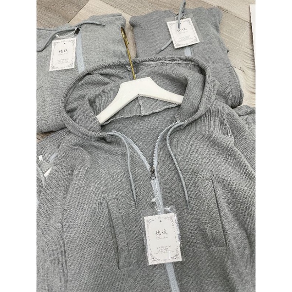 Áo khoác nhẹ nữ