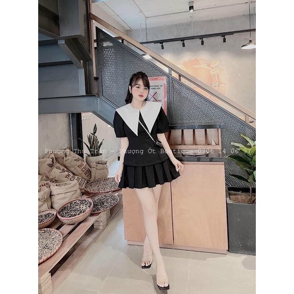 Set cổ nhọn trắng