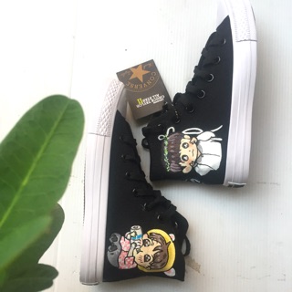 Giày converse vẽ tay