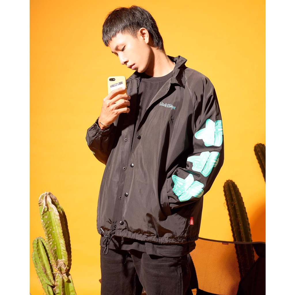 Áo Khoác dù BLACKSHEEPS màu Đen aka LOGO COACH JACKET - BLACK