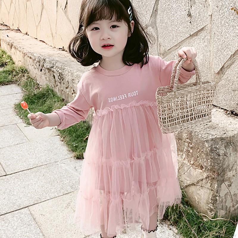 Váy tay dài in chữ phối màu sắc xinh xắn dành cho bé